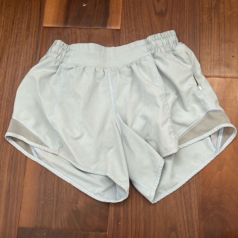 LULULEMON HOTTY HOT SHORT